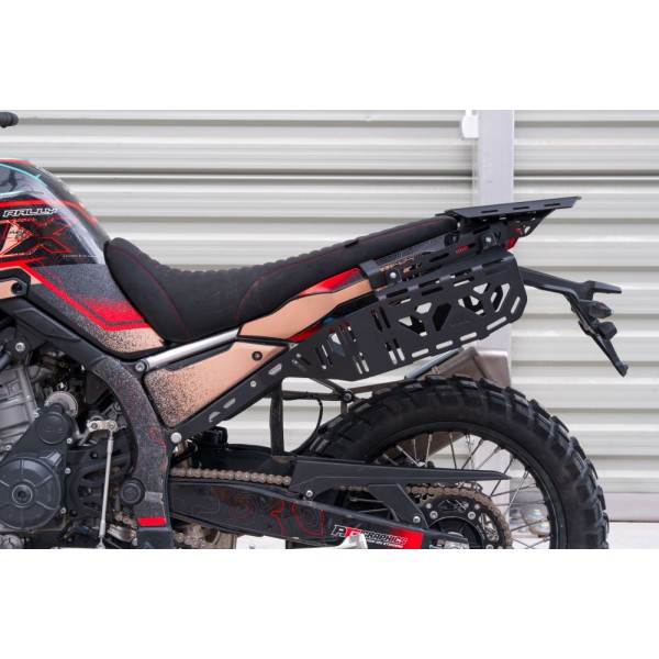 Πλαϊνές Βάσεις Αποσκευών Yakk EXP Kove 800X Rally 